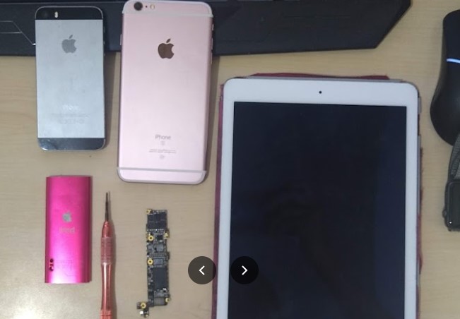 10 Tempat Service iPhone Surabaya, Harga Murah 85K