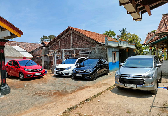 10 Rental Mobil Kroya Murah, Sewa Lepas Kunci Rp300.000