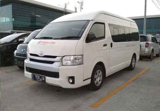 10 Rekomendasi Rental Mobil Gresik Terpercaya dan Murah, Bisa Lepas Kunci Atau Dengan Sopir