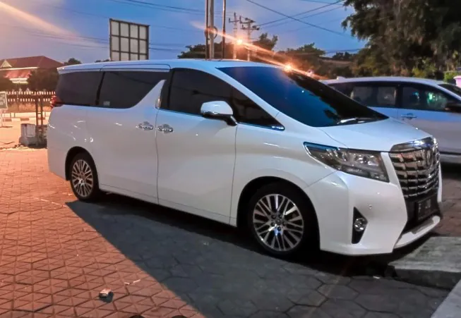 10 Tempat Sewa Alphard Jogja Terbaru dan Terbaik, Bisa Lepas Kunci dan Nego Harga