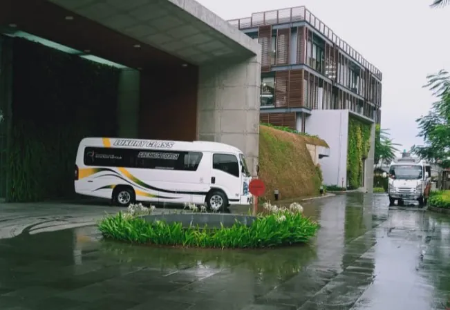 10 Rental Sewa Elf Bogor Harga 2025 Mulai 900.000, No 2 Dan 10 Bisa Lepas Kunci