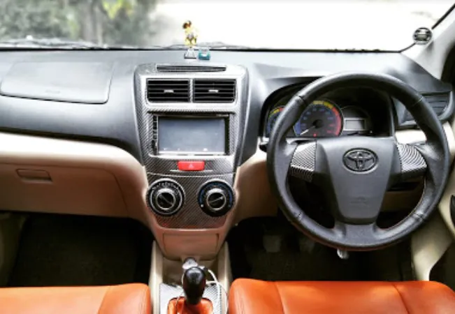 10 Rental Mobil Siantar Bisa Lepas Kunci Harga Murah, Mau Sewa Untuk Pengantin?