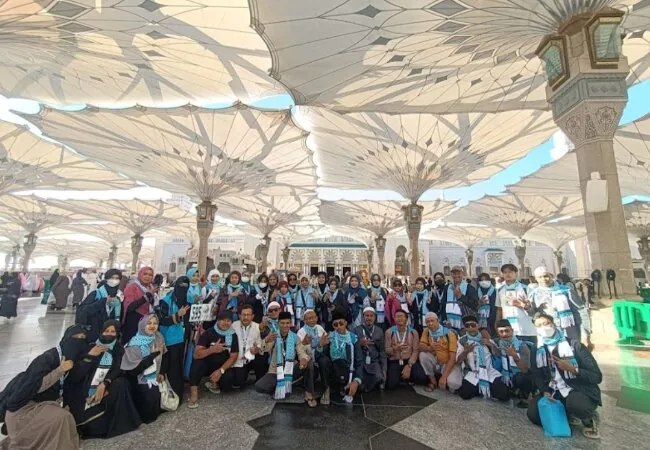 5 Biro Umroh Tegal Terbaik, Profesional Terpercaya. Harga Murah Rp.24 Juta Saja!