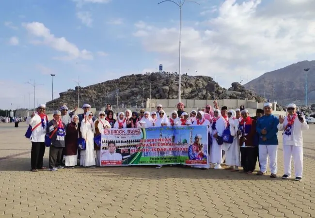 10 Travel Umroh Padang Resmi, Terpercaya & Terbaik, Harga Murah Rp.21,5 Juta