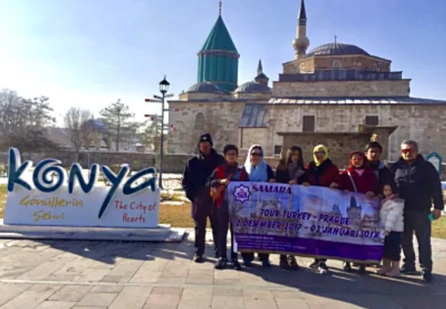 10 Daftar Travel Umroh Sidoarjo Terbaik Berizin Resmi, Harga Murah Rp.22.000.000