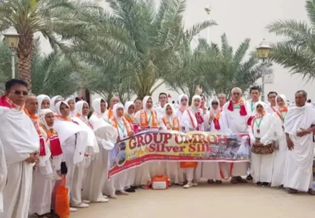 10 Daftar Travel Umroh Pekanbaru Resmi & Terpercaya, Harga Murah Rp.21.199.999