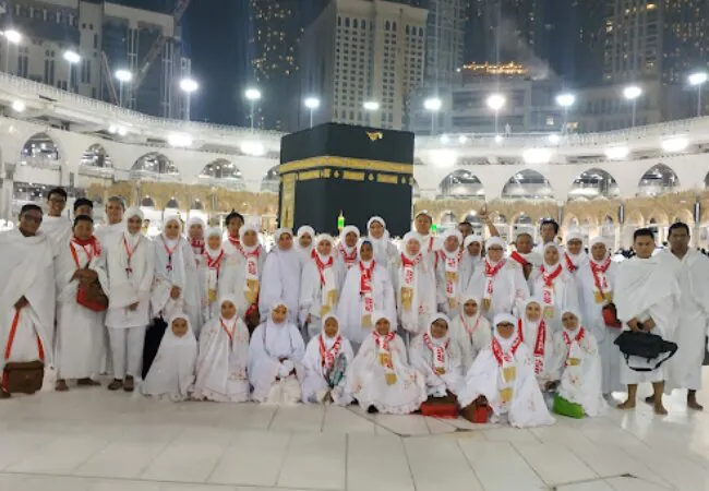 5 Rekomendasi Travel Umroh Cikarang Terpercaya Yang Bisa Kamu Jadikan Sebagai Pilihan, Harga Mulai 2,5 Juta Saja