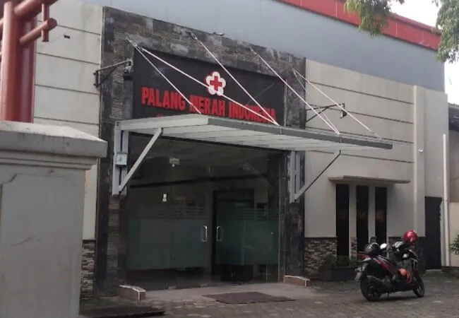 10 Dokter Gigi Purwokerto Terbaik, Harga Murah, Pelayanan Bagus & Siap Menerima Peserta BPJS