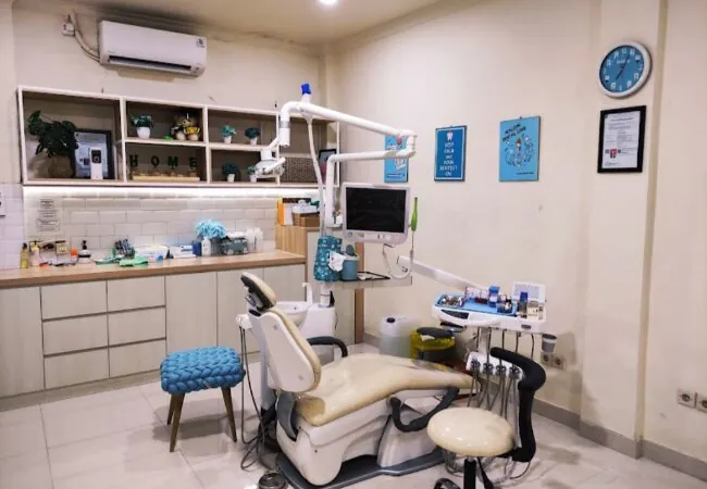 10 Dokter Gigi Depok Bagus, Harga Murah Rp.99K Aja, Terbaik Untuk Perawatan & Terima BPJS