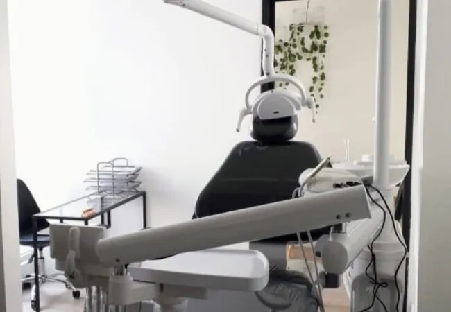 10 Dokter Gigi Bandung Ini Bisa Jadi Pilihan Terbaik, Harga Murah Rp.100.000 & Bisa BPJS