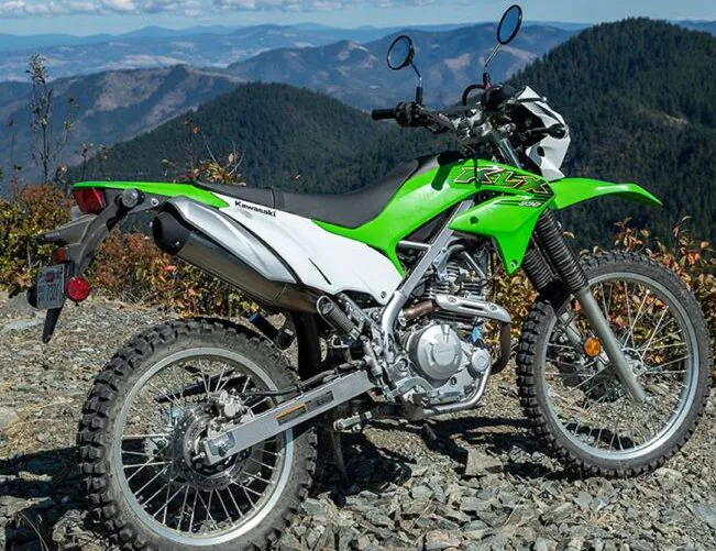 Trail Adventure Sewa Motor Jakarta Selatan - Photo by blackxperience