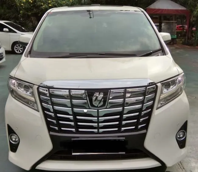 Chiavuzzo Rent Car Rental Mobil Kelapa Gading - Photo by Kelapa Gading