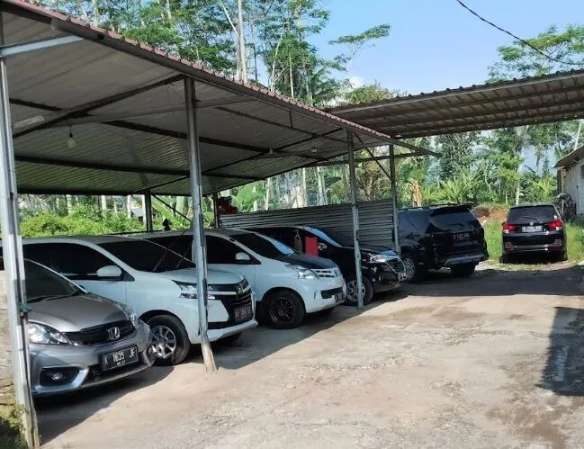 Pak Agus Rent Car Rental Mobil Temanggung - Photo by Google