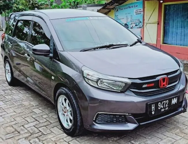 Rental Mobil Kendal - Photo by Rahmawan Rent Car Google