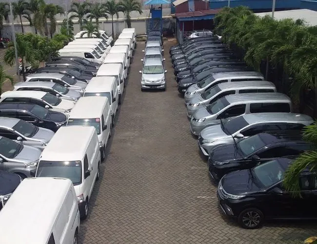 Trac Astra Rental Mobil Cijantung - Photo by Google