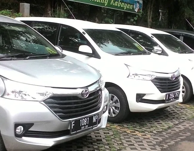 Trent Rental Mobil Cijantung - Photo by Official Site