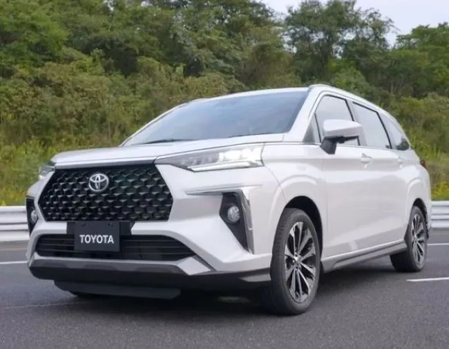 Andryaguna Rental Mobil Gunung Sindur - Photo by Toyota