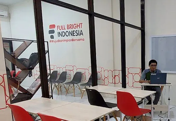 10 Kursus Bahasa Inggris di Makassar Murah Mulai Rp350.000