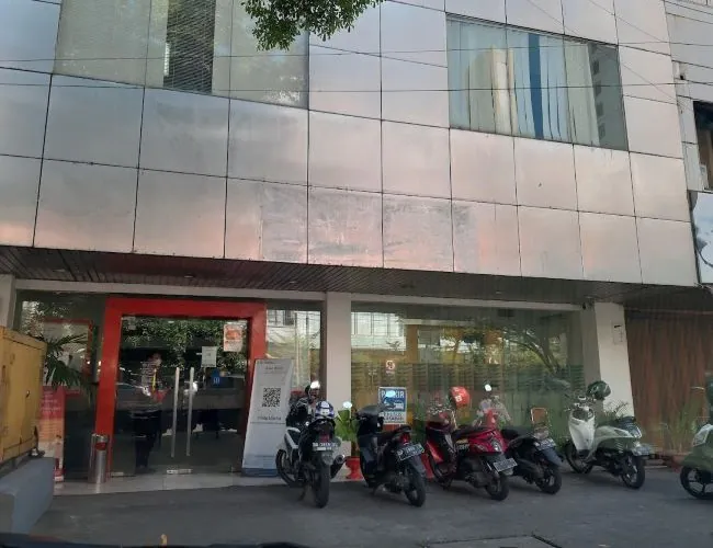 Bank Danamom Money Changer Makassar - Photo by Google