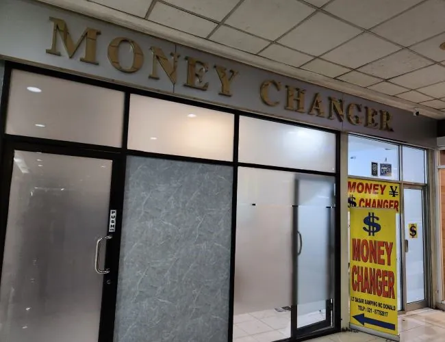 Cahaya Pratama International Money Changer Jakarta Timur - Photo by Google