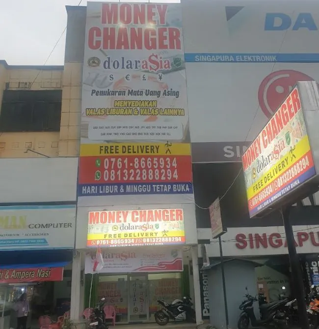 Dolarasia Money Changer Pekanbaru - Photo by Google