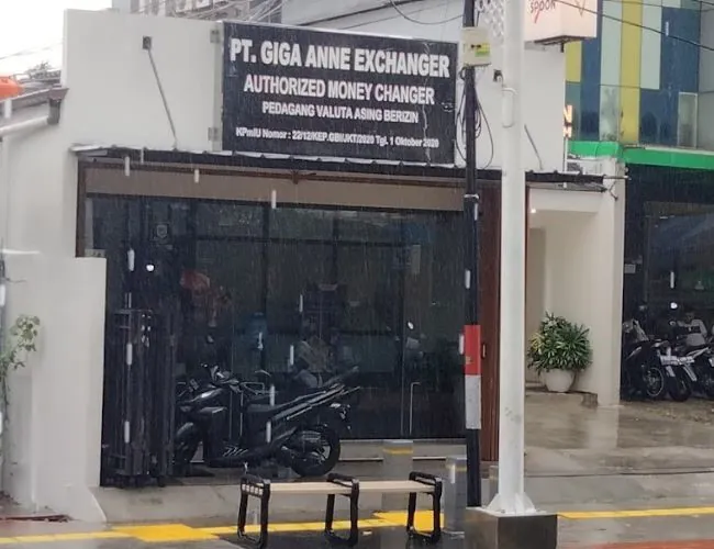 Giga Anne Exchanger Money Changer Tebet - Photo by Google
