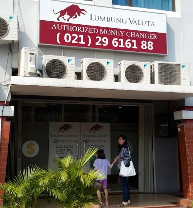 Lumbung Valuta Money Changer Kelapa Gading - Photo by Google