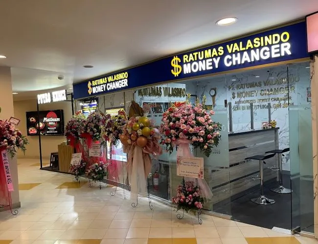Money Changer Kelapa Gading - Photo by Google