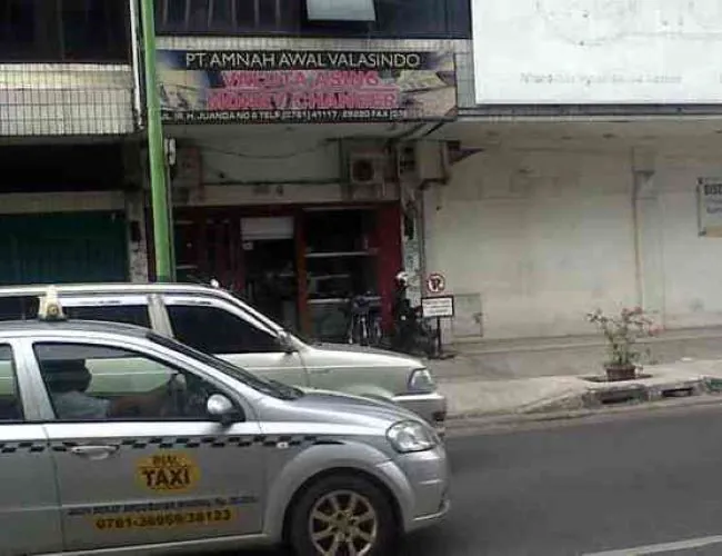 PT. Amnah Awal Valasindo Money Changer Pekanbaru - Photo by Google