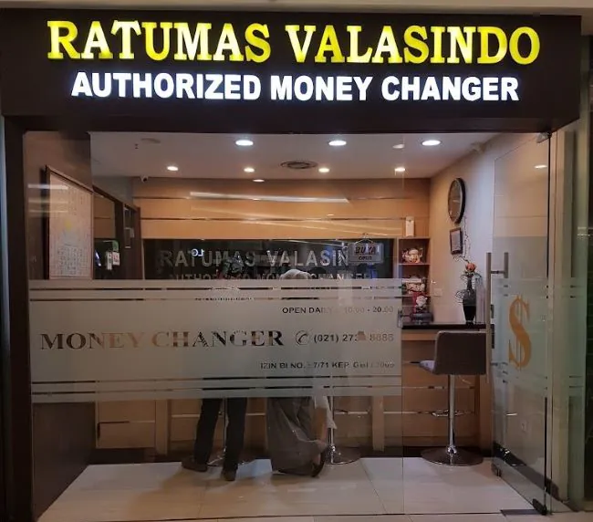 Ratumas Valasindo Money Changer Tebet - Photo by Google