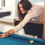 Tempat Billiard Batam yang Nyaman Buat Latihan Atau Sekadar Bermain, Tarifnya Murah Banget 2023. No 4 dan 5 Buka 24 Jam.