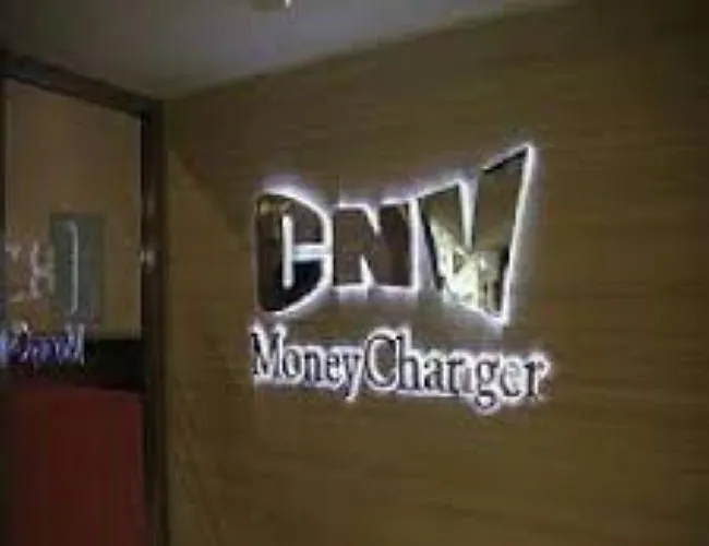 CNV Money Changer PIM - Photo by Love Indonesia