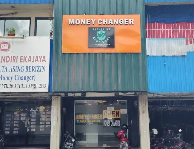 Gapuramas Perkasa Money Changer Pontianak - Photo by Google