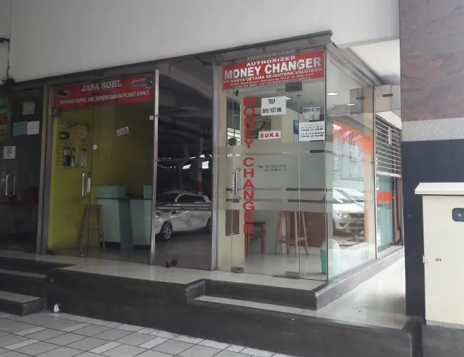 Karya Oetama Sejahtera Money Changer Gading Serpong - Photo by Google