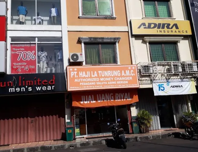 PT. Haji La Tunrung Money Changer Manado - Photo by Google